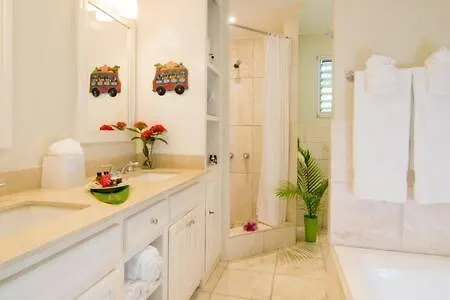 Hospitalityexpert Charming 4 Bedroom Villa Sleeps 10 - Pool Hot Tub Beach & Private Chef Montego Bay