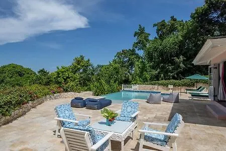 Hospitalityexpert Charming 4 Bedroom Villa Sleeps 10 - Pool Hot Tub Beach & Private Chef Montego Bay