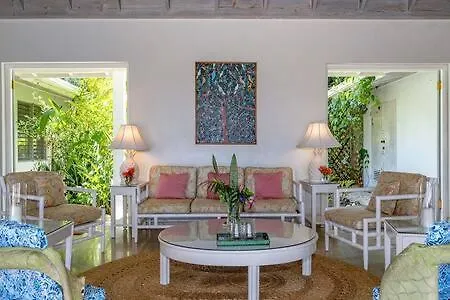 Hospitalityexpert Charming 4 Bedroom Villa Sleeps 10 - Pool Hot Tub Beach & Private Chef Montego Bay
